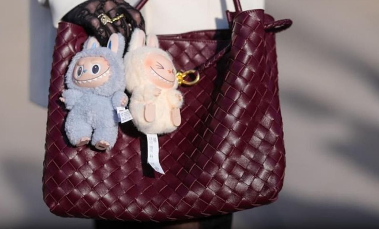 CUTE LABUBU PLUSH FIGURE SURPRISE KEYCHAIN TOY LIMITED EDITION